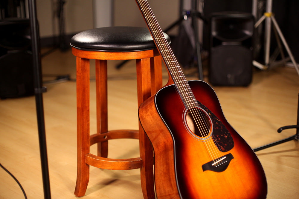 Celebrate International Guitar Month 2018 with Kraft Music