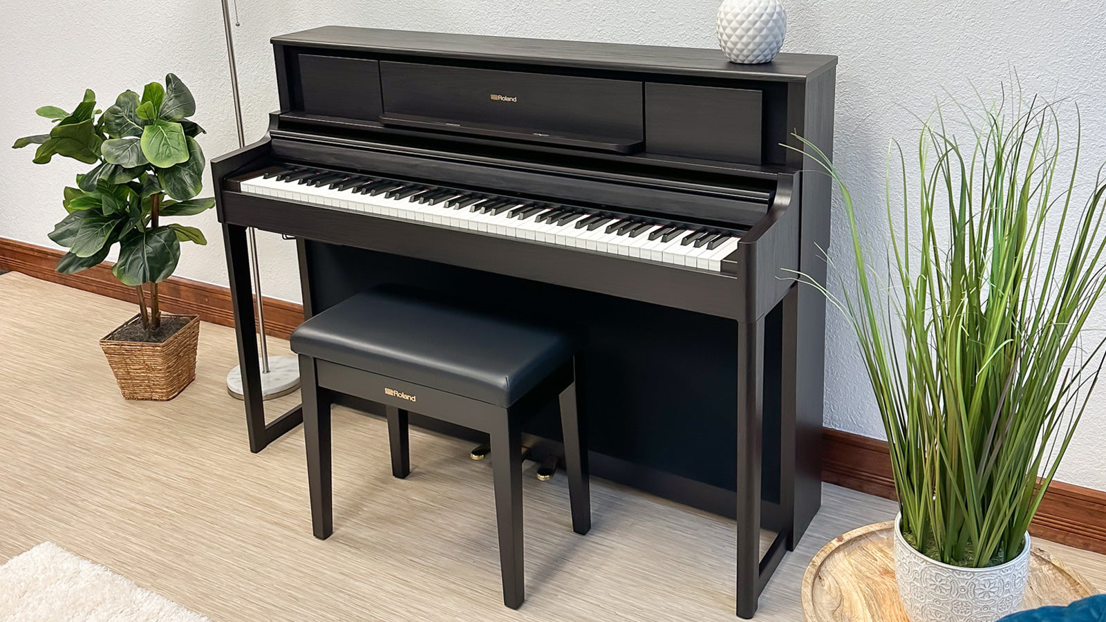 Roland LX700 Series Closeout Sale