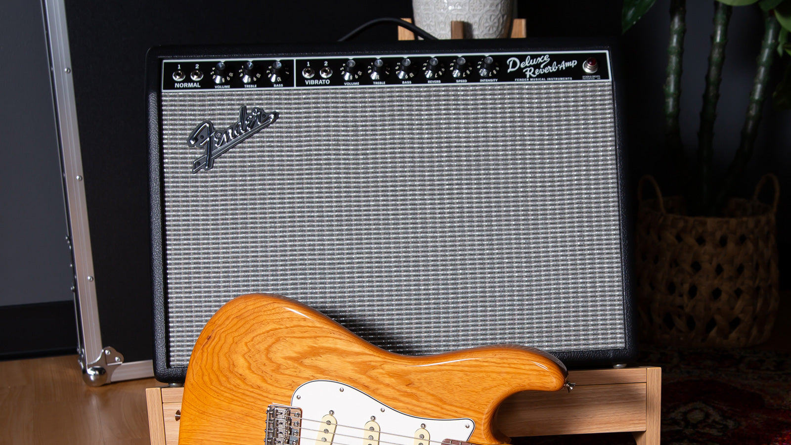 Guitar and Bass Amplifier Deals