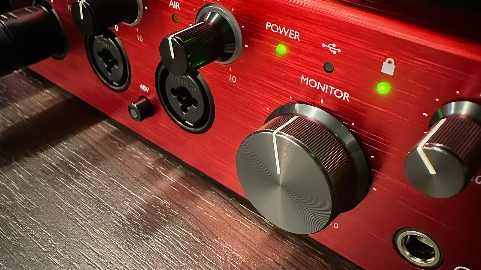 Close up of a Focusrite clarett-plus
