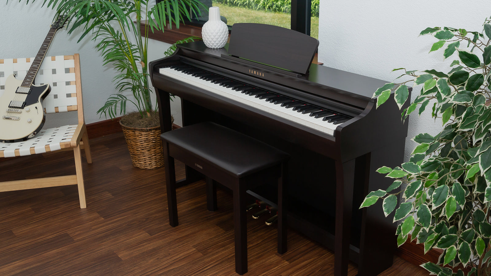 A Yamaha Clavivova CLP-725 in a stylish living room