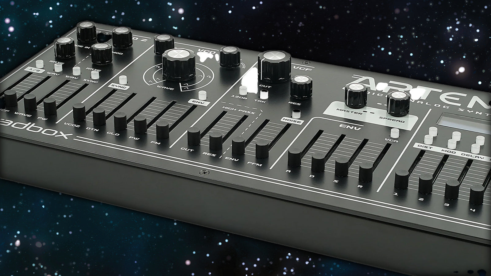 A Dreadbox Artemis floating in space