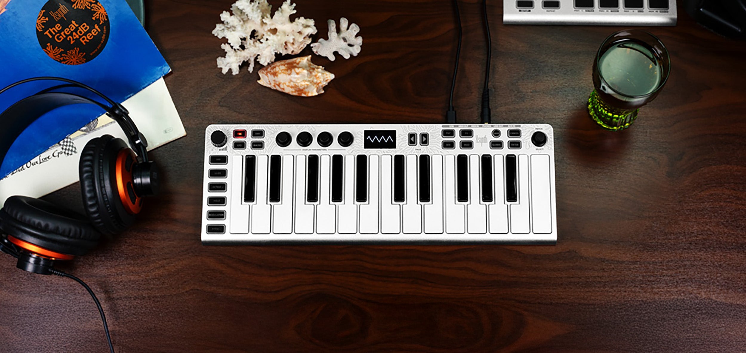 An ESI Xsynth on a table