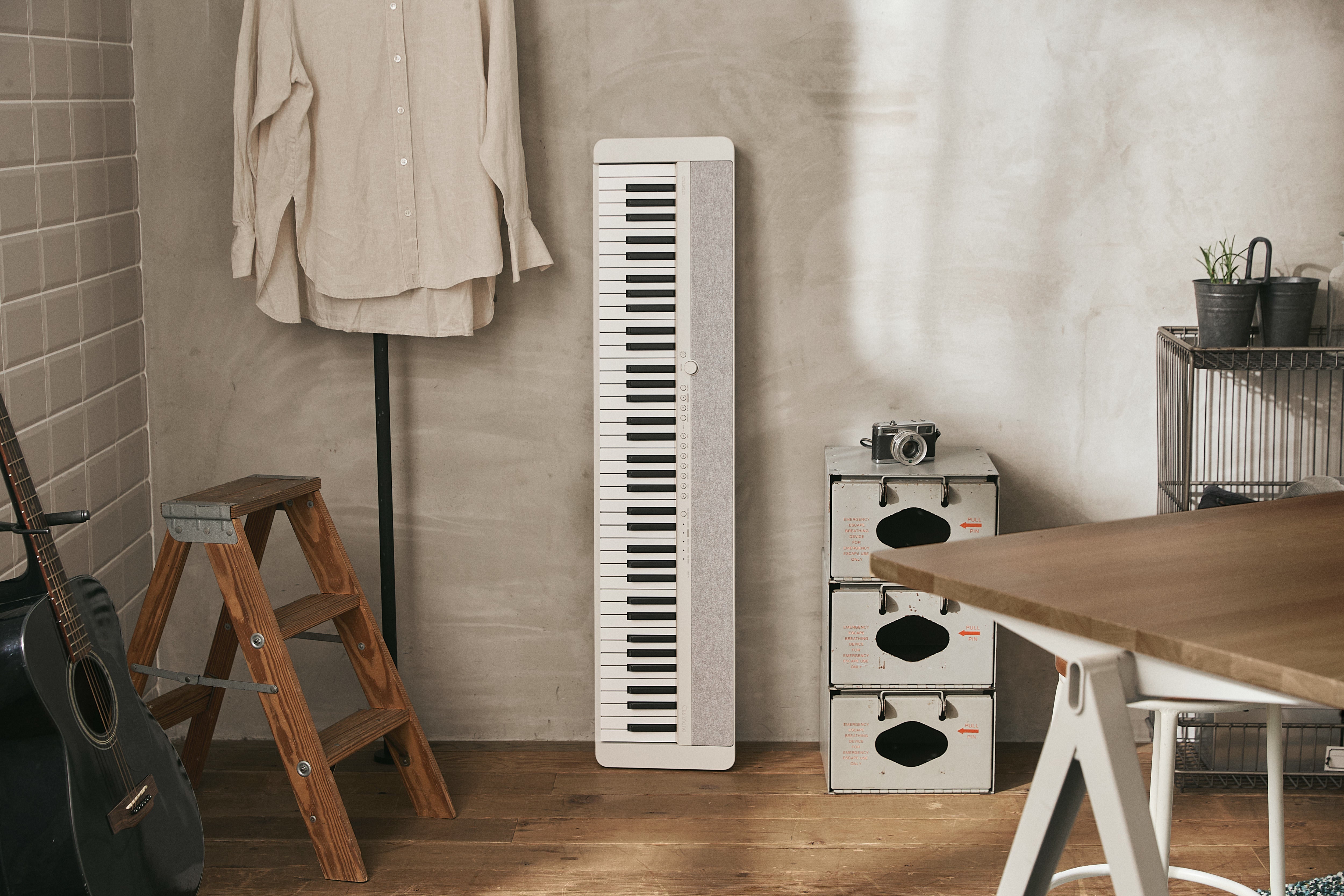 Casio Casiotone CT-S1-76 Portable Keyboard - White, View 7