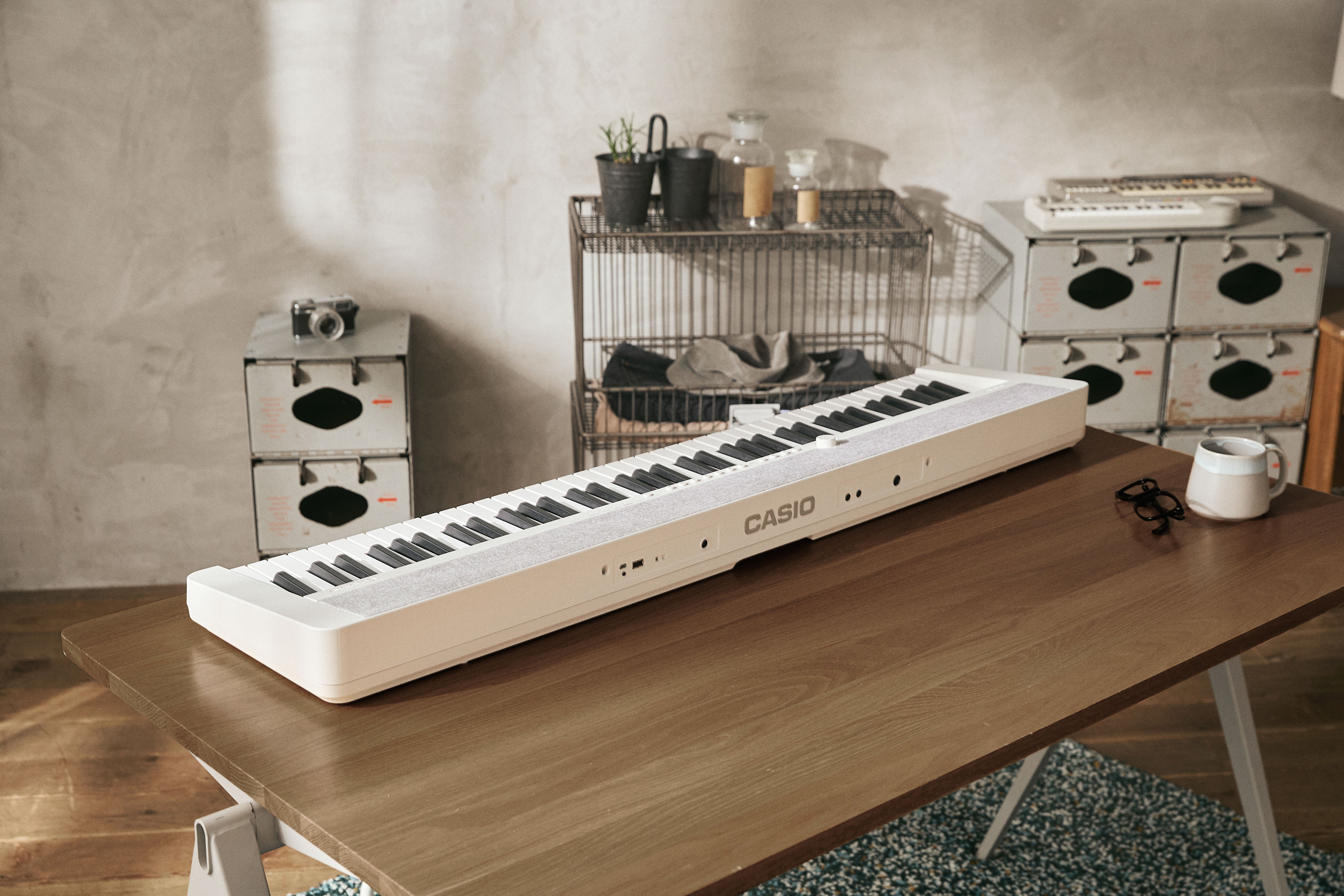 Casio Casiotone CT-S1-76 Portable Keyboard - White, View 10