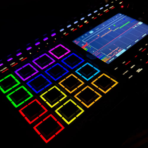 Akai Professional MPC Live III Standalone Music Production Center View 4