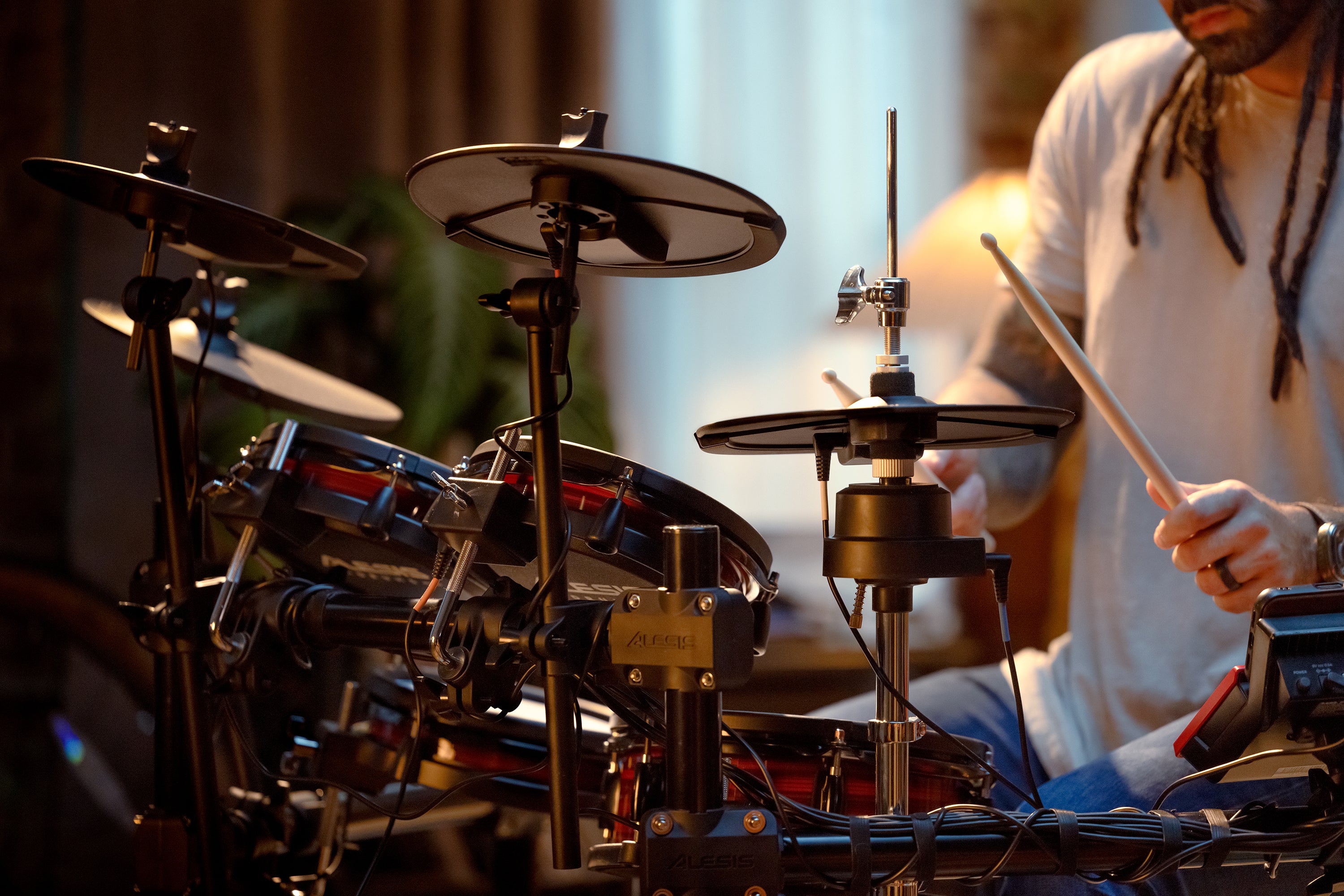 Alesis Nitro Ultimate 9-Piece Electronic Drum Kit, View 10