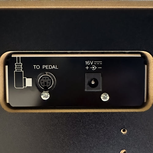 Yamaha Clavinova CLP-825 Digital Piano - Polished Ebony - View 14