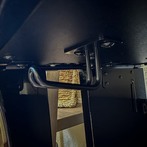 Yamaha Clavinova CLP-825 Digital Piano - Polished Ebony - View 17