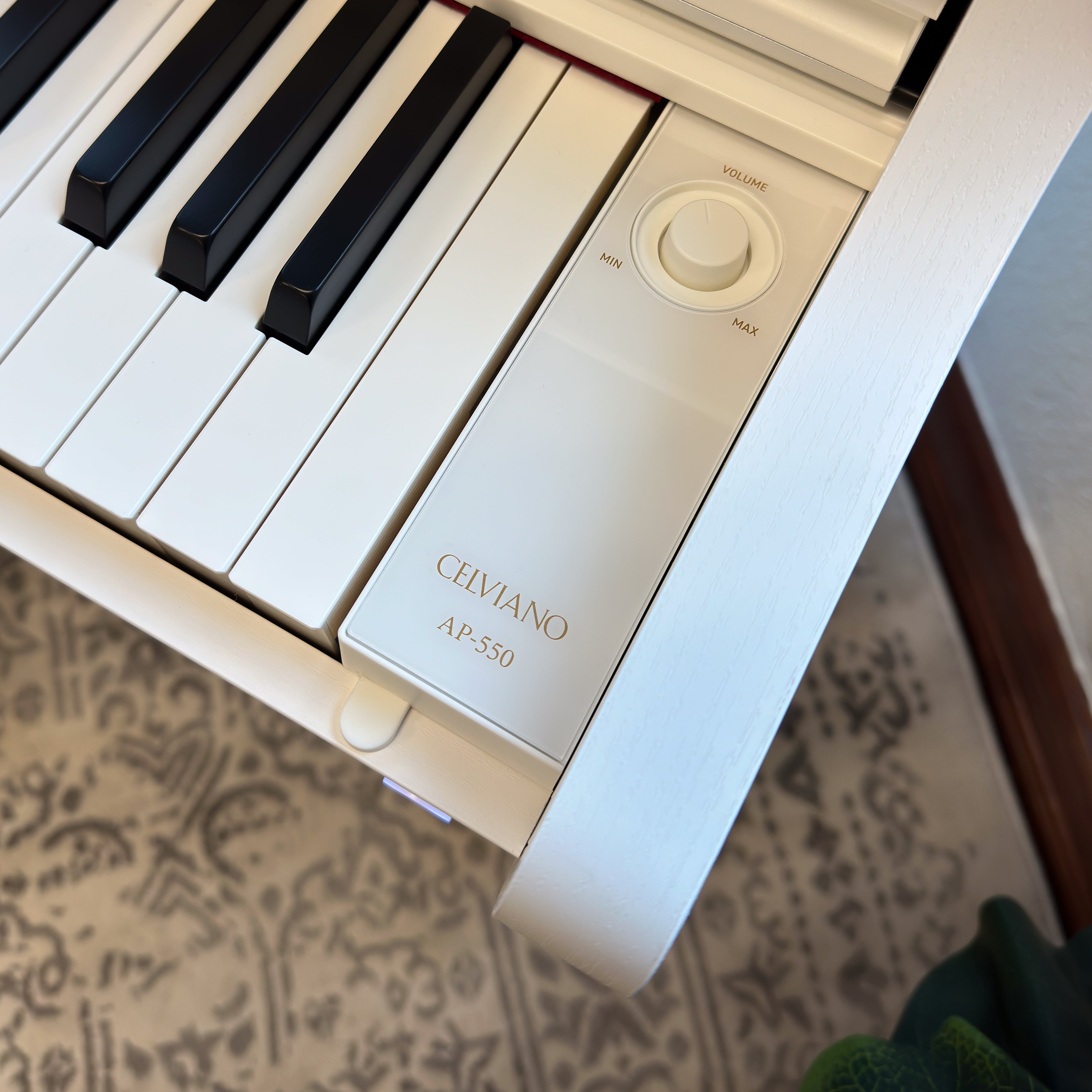 Casio Celviano AP-550 Digital Piano - White - view 10