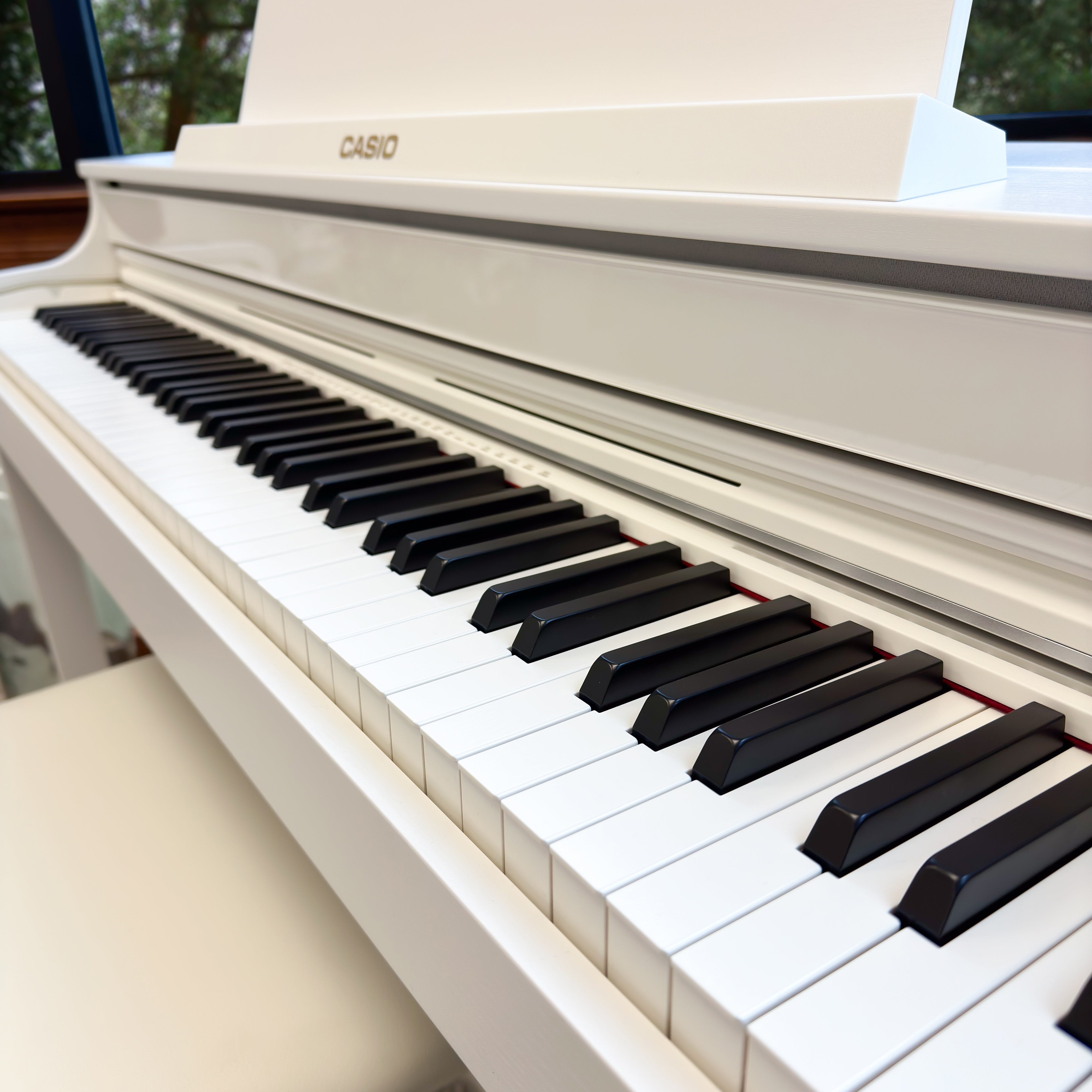 Casio Celviano AP-550 Digital Piano - White - view 13