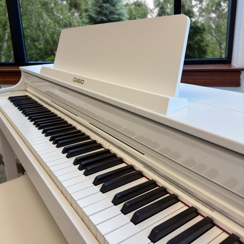 Casio Celviano AP-550 Digital Piano - White - view 4