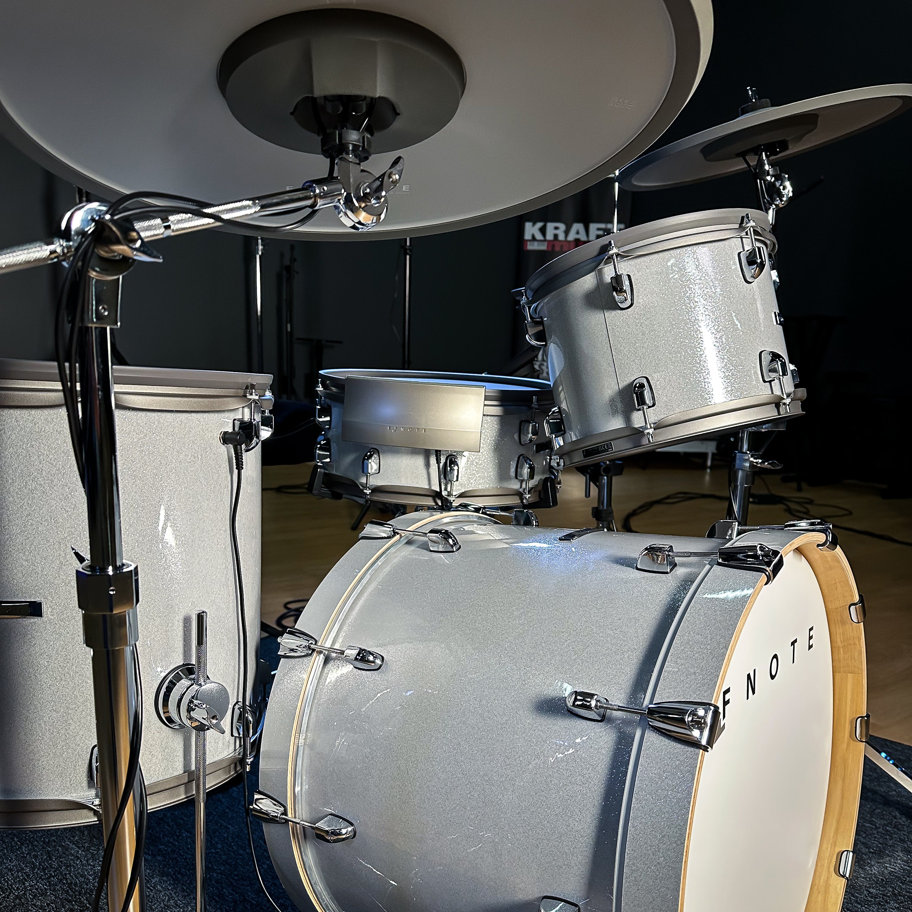 EFNOTE PRO 700 Standard Electronic Drum Kit - close-up view from the drummer's right side