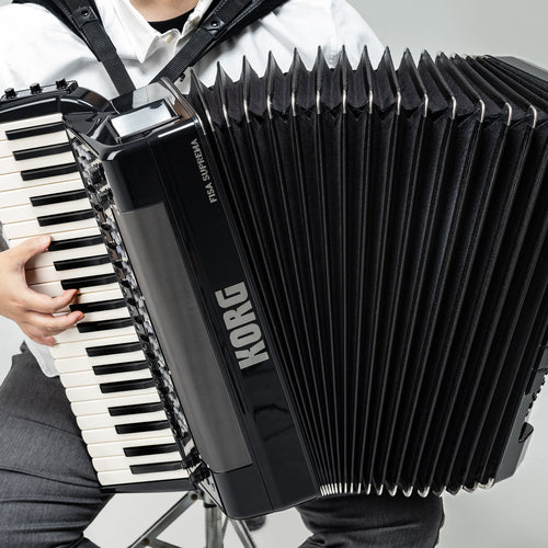 Korg FISA SUPREMA Digital Accordion, View 5