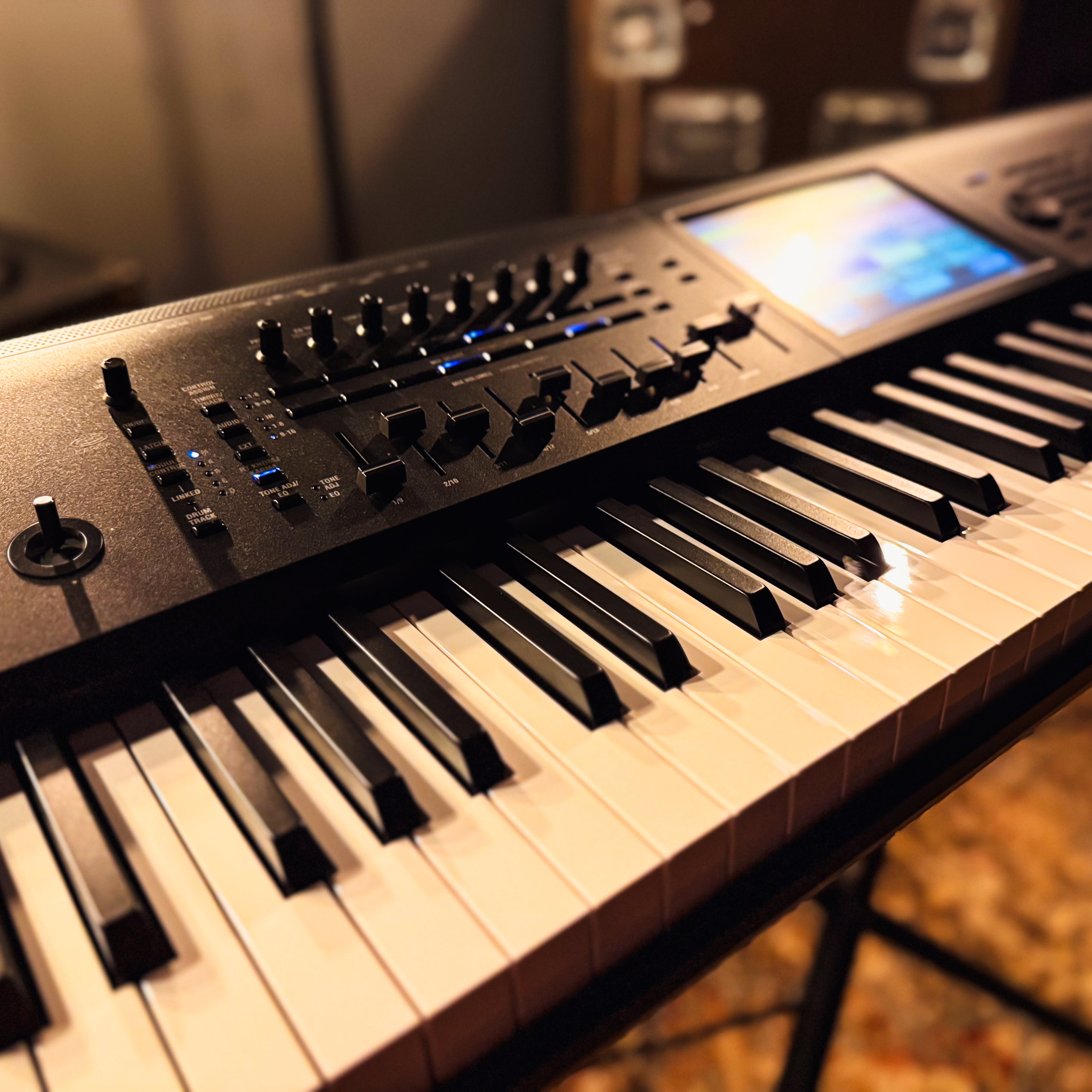 Korg Kronos 3 88-Key Music Workstation – Kraft Music