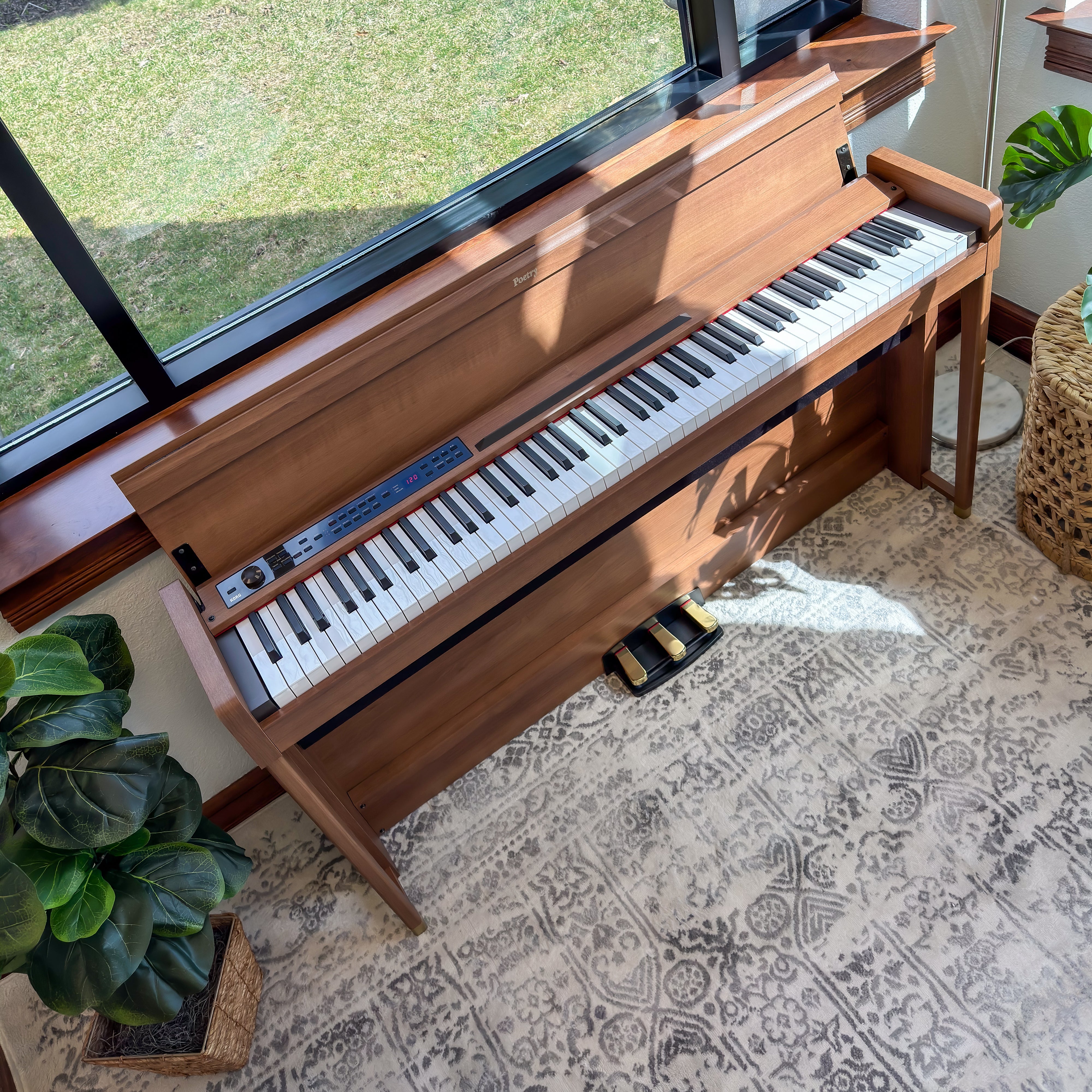 Korg Poetry Chopin-Inspired Digital Piano - Brown - view 7