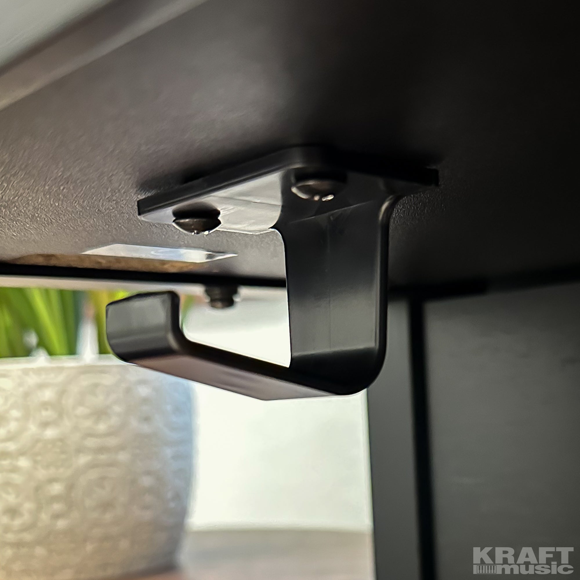 Kawai CA401 Concert Artist Digital Piano - Satin Black - Headphone Hook