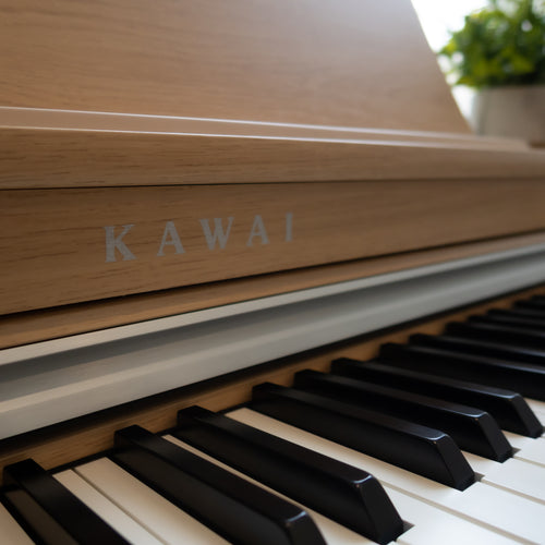 Kawai CN201 Digital Piano - Light Oak - View 10