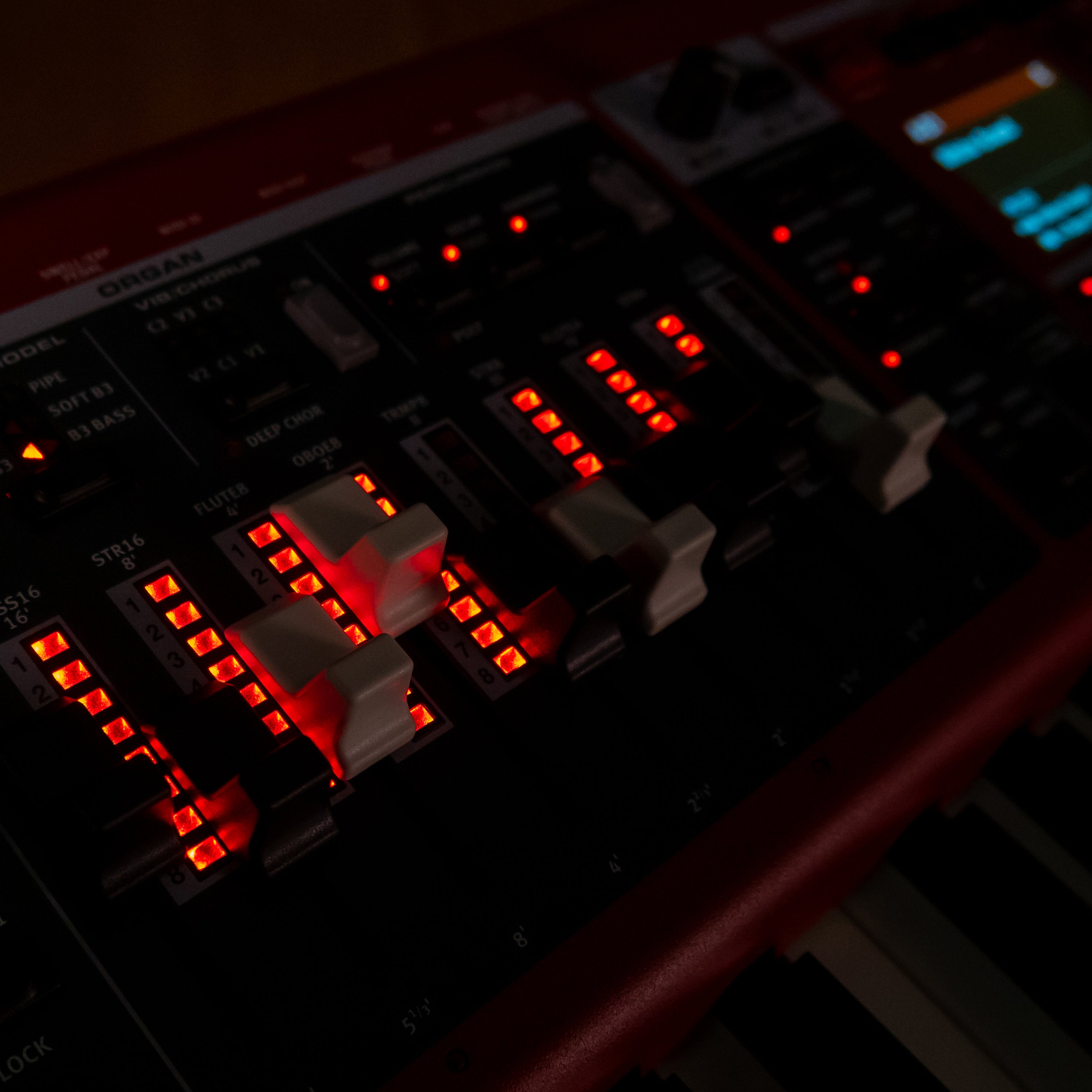 Nord Electro 7 HP Bundle – Stage & Studio Ready | Kraft Music