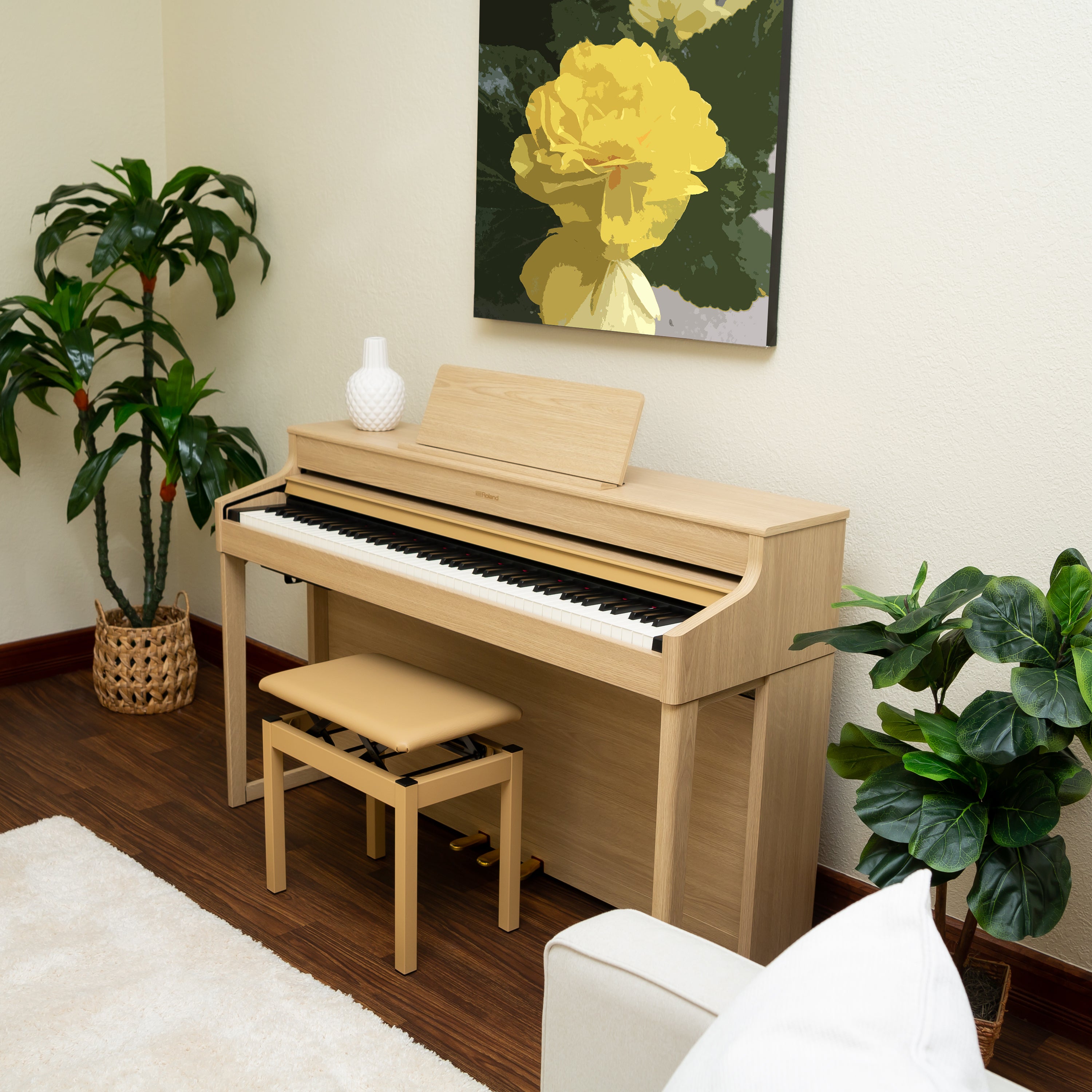 Roland HP702 Digital Piano - Light Oak - View 4