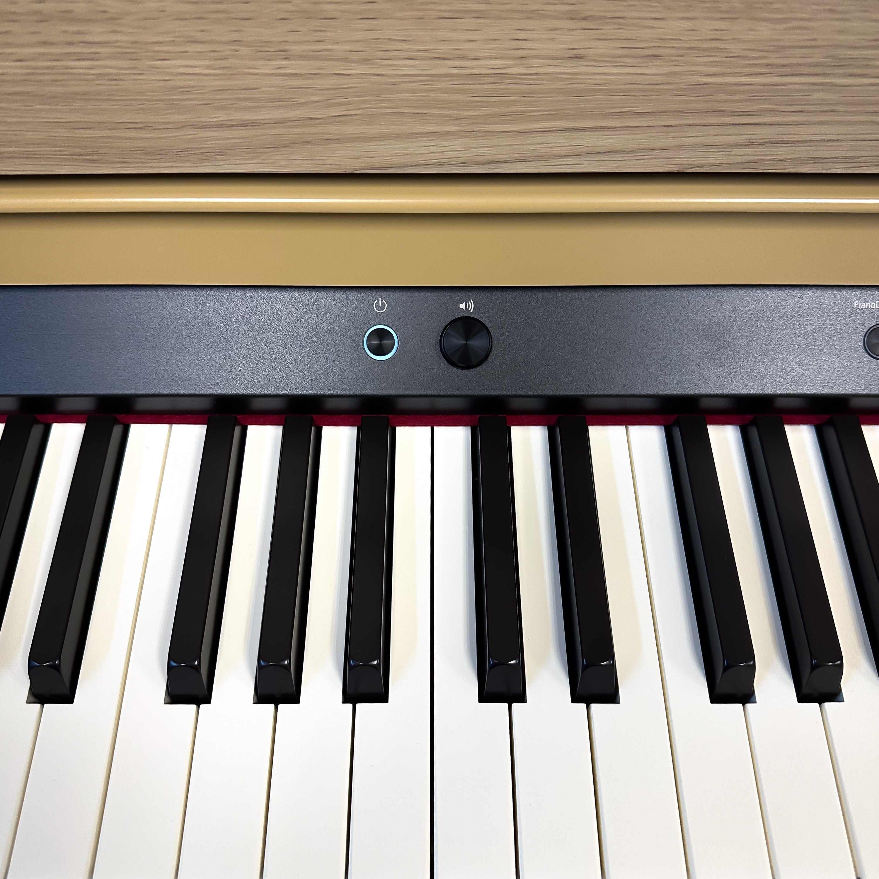 Roland HP702 Digital Piano - Light Oak - View 9