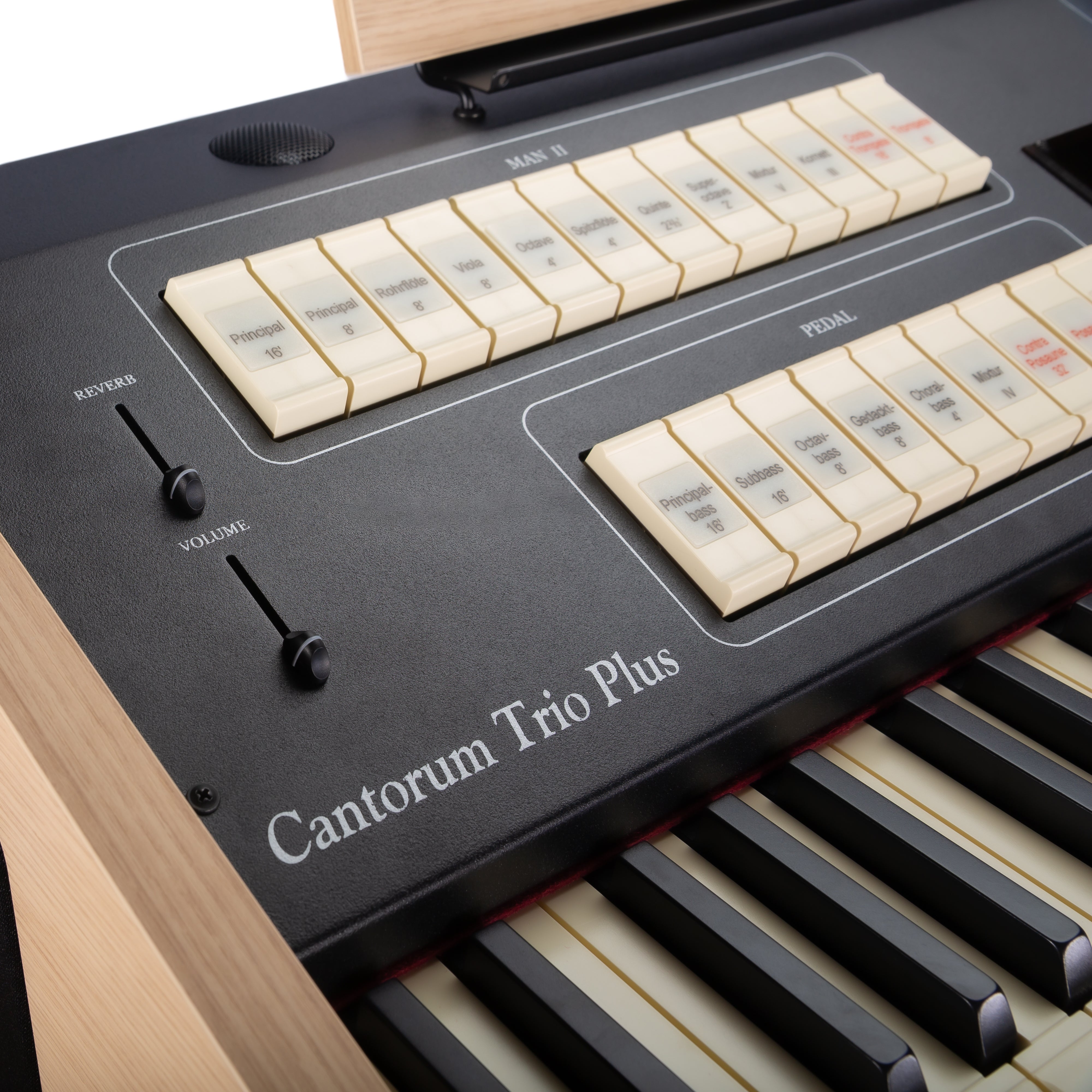 Viscount Cantorum Trio Plus 3 Manual Portable Organ - View 4