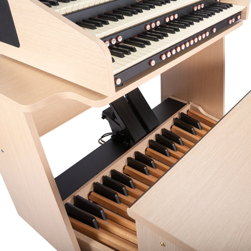 Viscount Cantorum Trio Plus 3 Manual Portable Organ WITH STAND, PEDALS, AND BENCH - Zoom View showing pedals