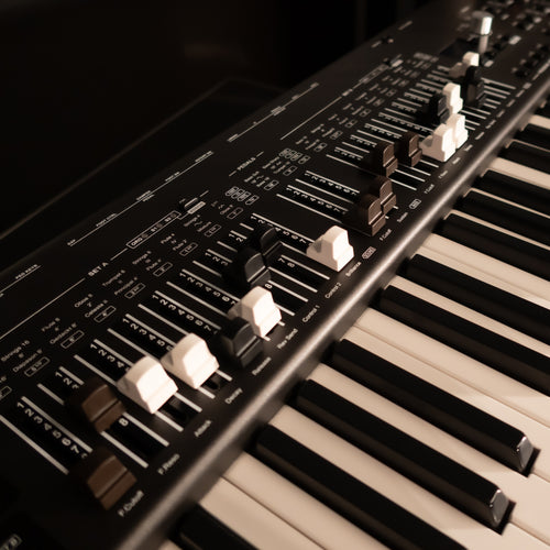 Viscount Legend One 73 Stage Keyboard - View 4