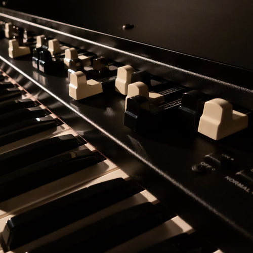 Viscount Legend SOUL 261 Digital Tonewheel Organ - Black - View 5