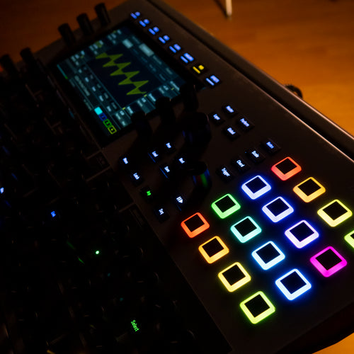 Waldorf Iridium MK2 in a dark studio setting
