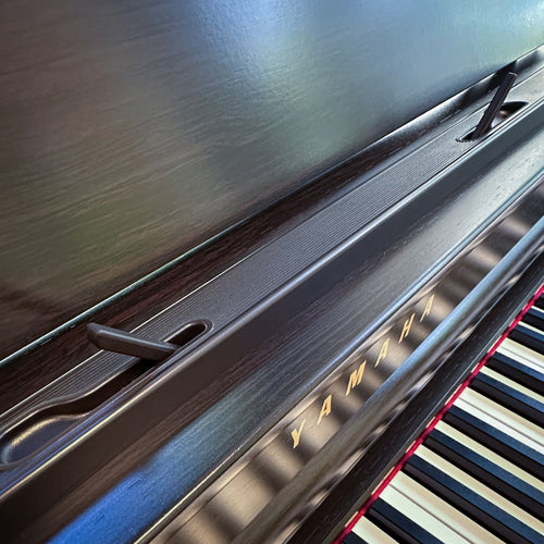 Yamaha Clavinova CLP-835 Digital Piano - Rosewood - view 12