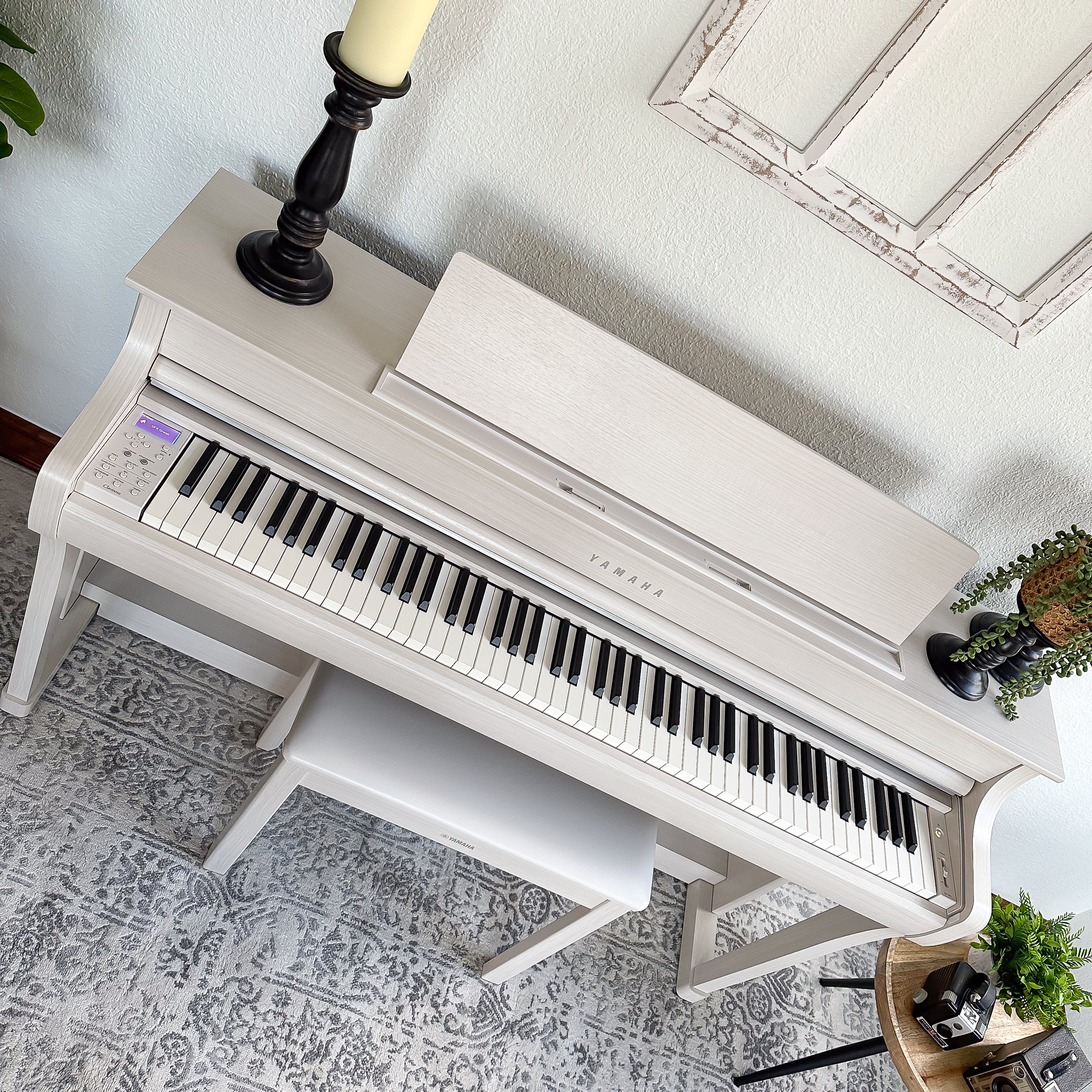 Yamaha Clavinova CLP-845 Digital Piano - White Birch, view 5