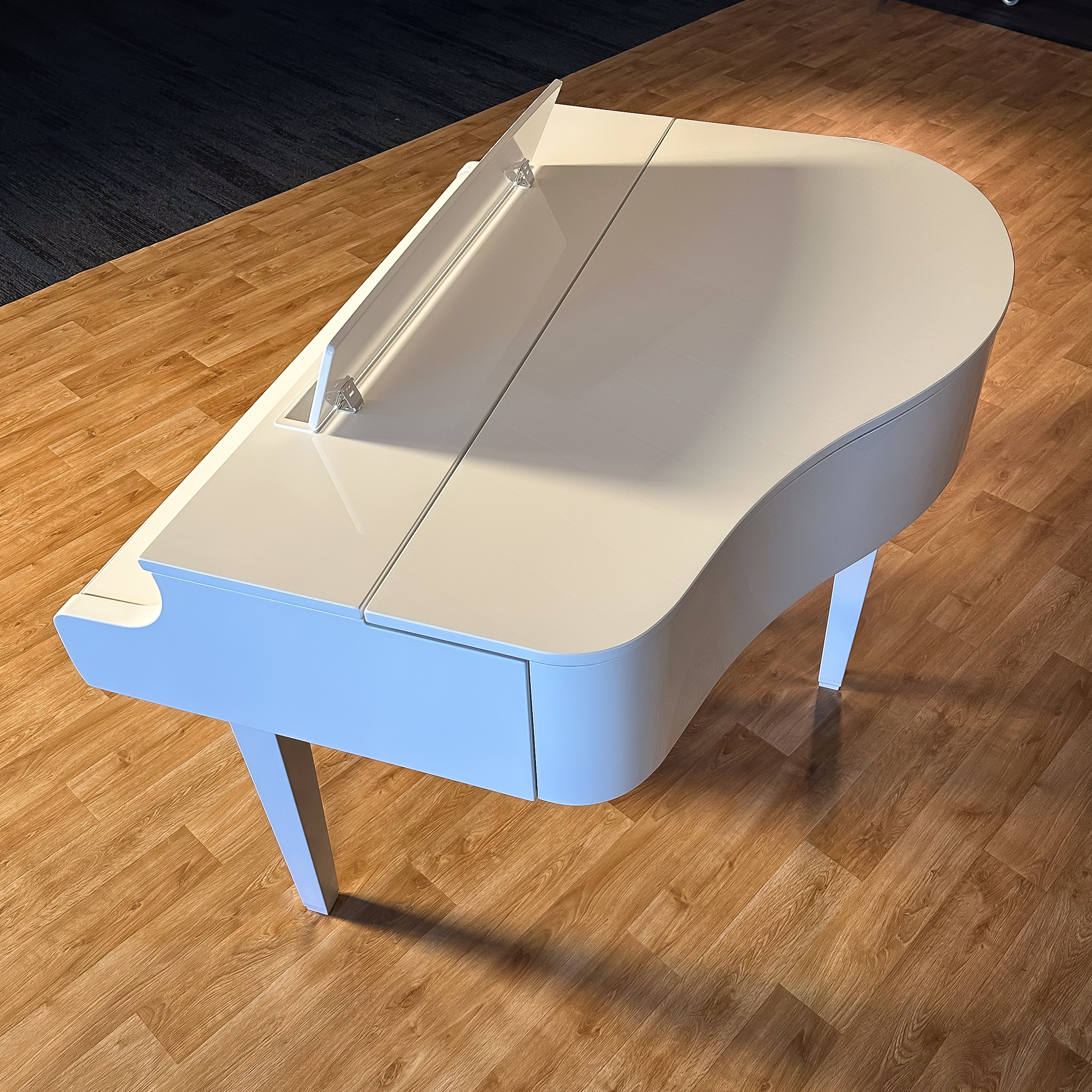 Yamaha Clavinova CLP-865GP Digital Piano - Polished White - View 11