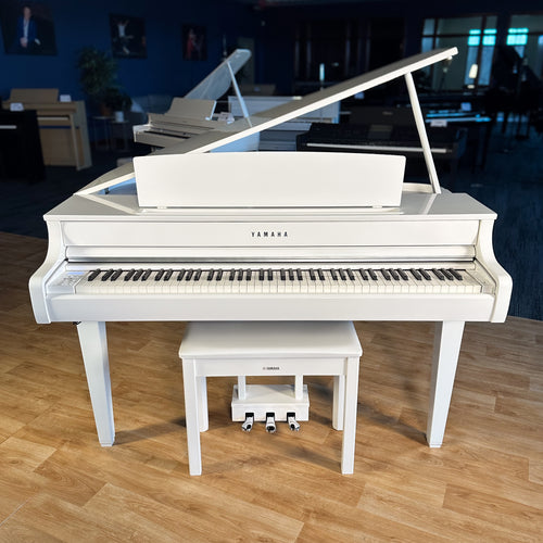 Yamaha Clavinova CLP-865GP Digital Piano - Polished White - View 4