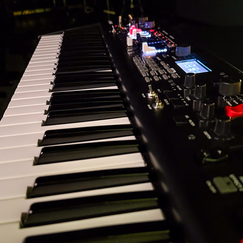 Top view of Yamaha YC61 Stage Keyboard and Organ - View 4