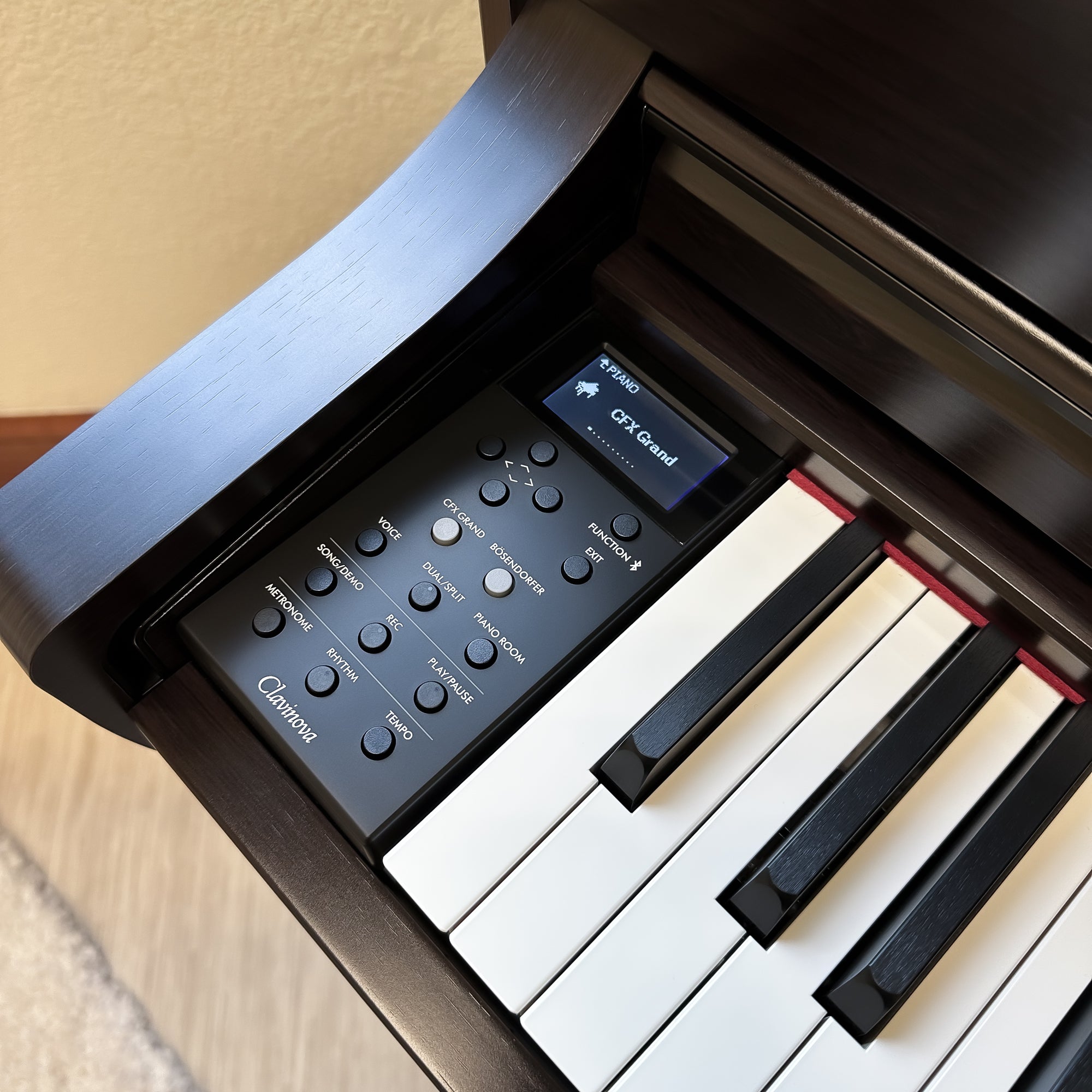 Yamaha Clavinova CLP-745 Digital Piano - Rosewood - controls