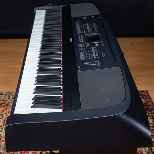 Top view of Yamaha DGX-670 Portable Grand Digital Piano - Black - View 2
