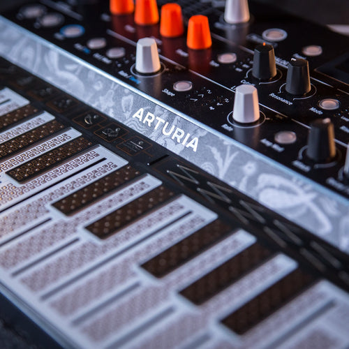 Arturia MicroFreak Experimental Hybrid Synth