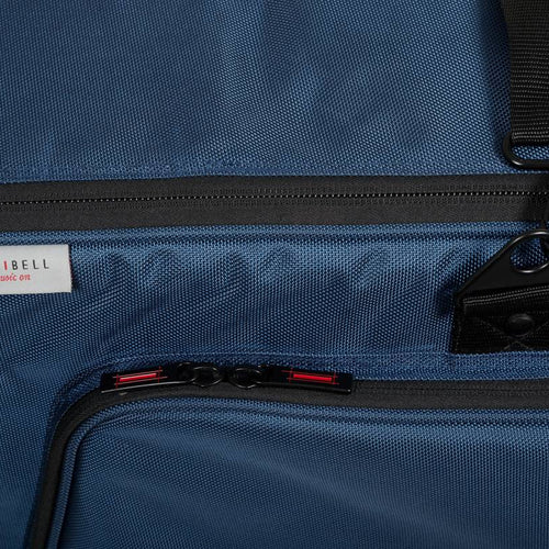 Detail view of zipper and hardware on Dexibell DX BAGS9S7PRO 88-Key Padded Keyboard Case with Wheels