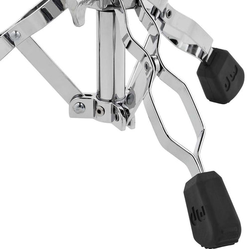 Detail view of Drum Workshop DWCP3300A Snare Drum Stand showing tripod base