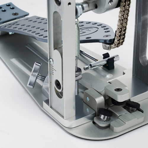 Drum Workshop DWCPMCD Machined Chain Drive Single Bass Drum Pedal
