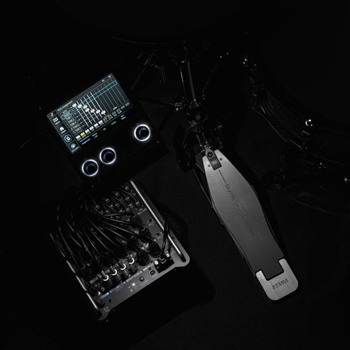 EFNOTE PRO Drum Module and hi hat pedal, stylized