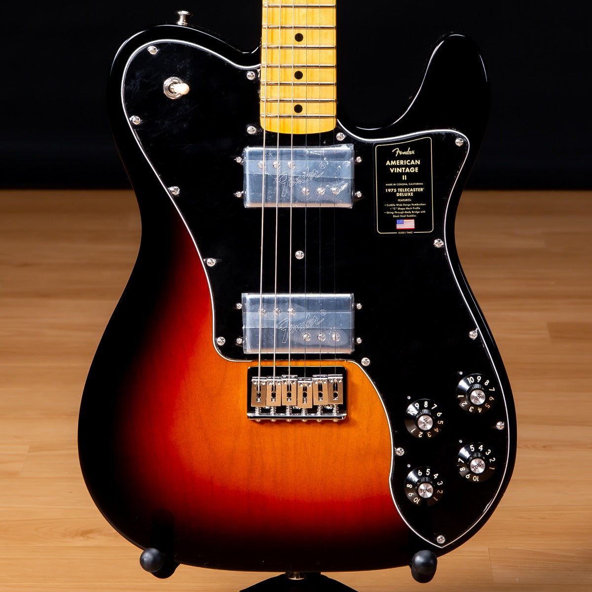 Fender American Vintage II 1975 Telecaster Deluxe - 3-Color Sunburst SN  V12261