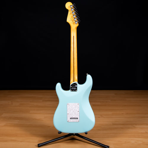 Fender Cory Wong Stratocaster - Rosewood, Daphne Blue Limited Edition view 12