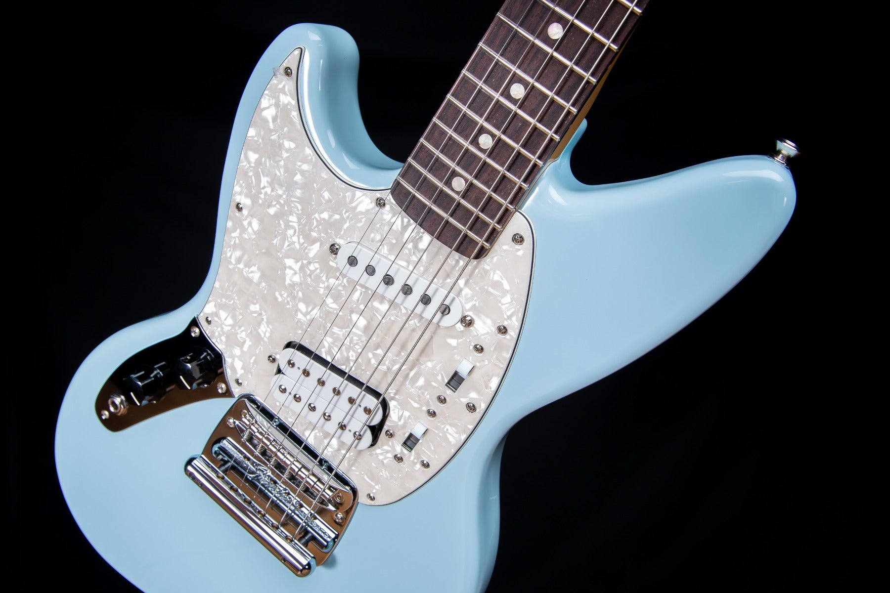 Fender Kurt Cobain Jag-Stang Left-Hand - Rosewood, Sonic Blue view 5