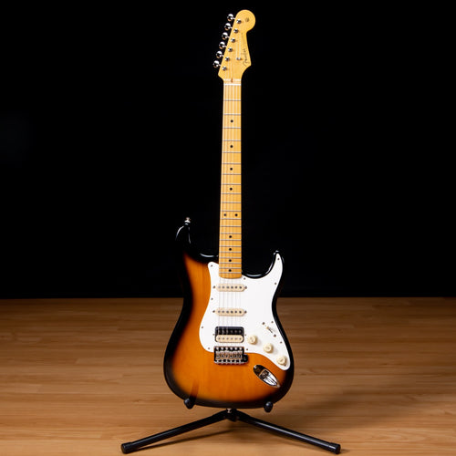 Fender JV Modified 50s Stratocaster HSS - Maple, 2-Color Sunburst view 2