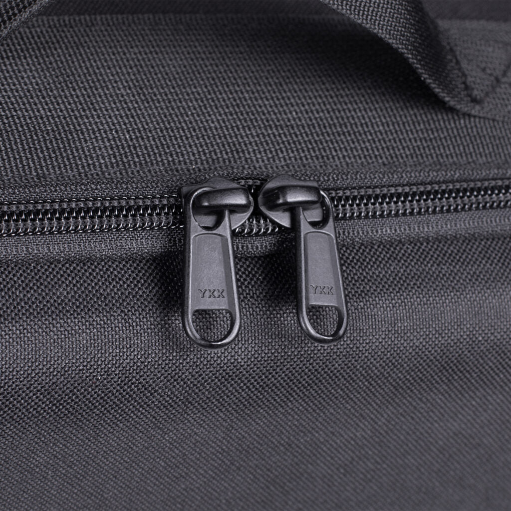 Zippers on the Gator Cases EVA Hard Case For SM7B Mic