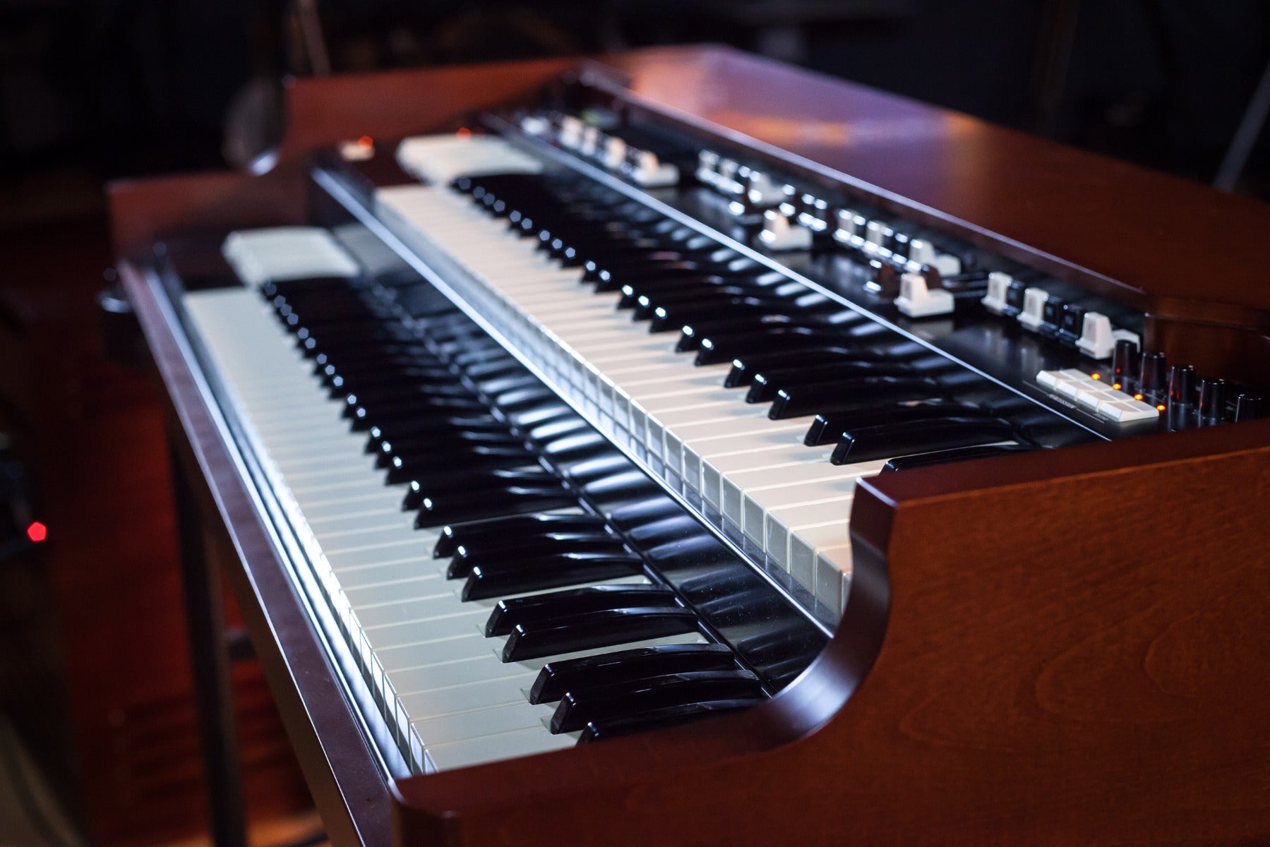 Hammond XK-5 Organ with XLK-5 Lower Manual