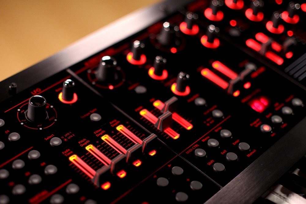 Roland JD-XA Analog/Digital Crossover Synthesizer