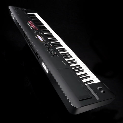 Korg Kross 2 88 Music Workstation - Matte Black